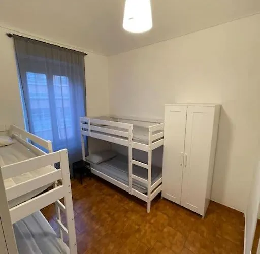 Vicino Centro Lägenhet *